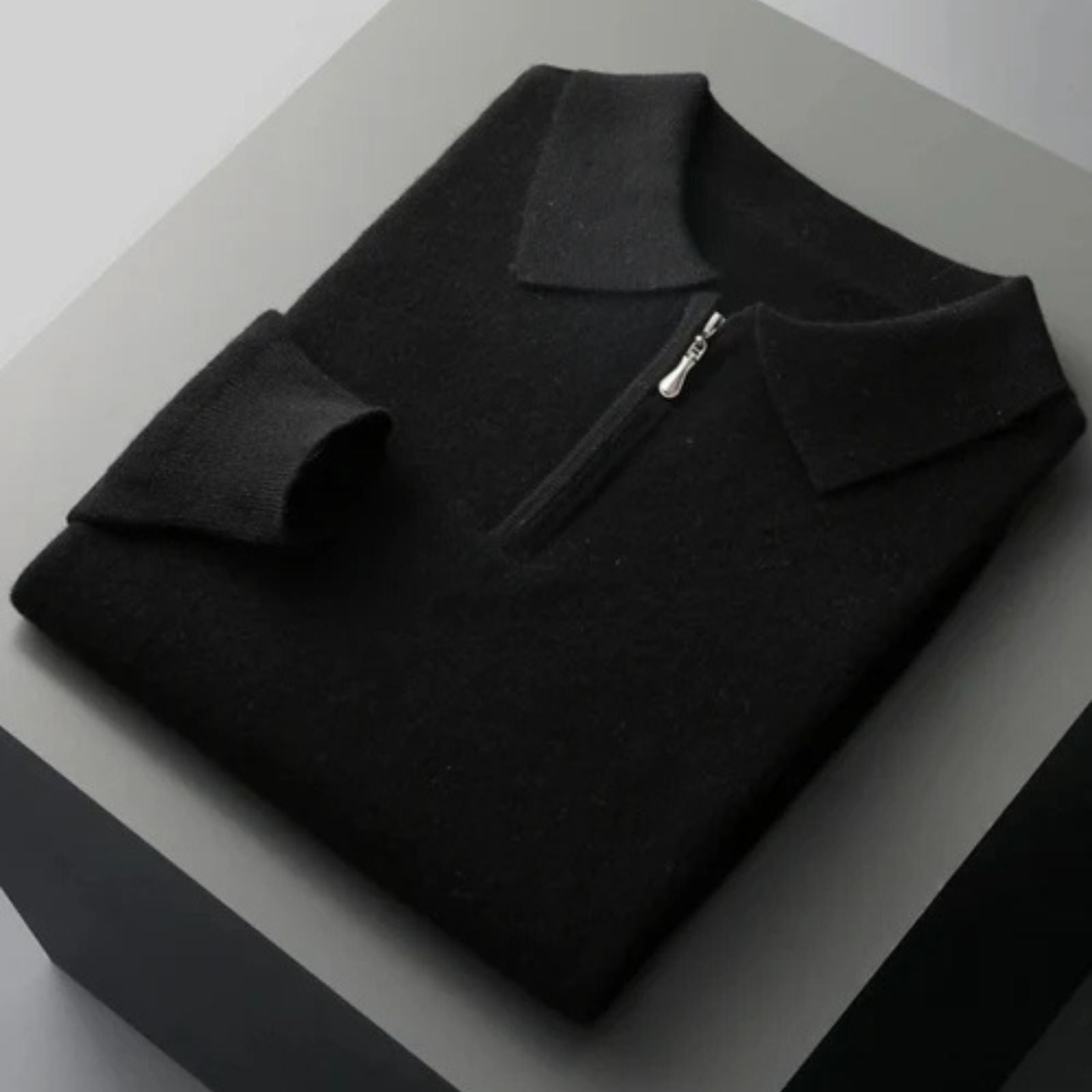 Le Polo Zippé Col Montant en Laine Mérinos Vienna