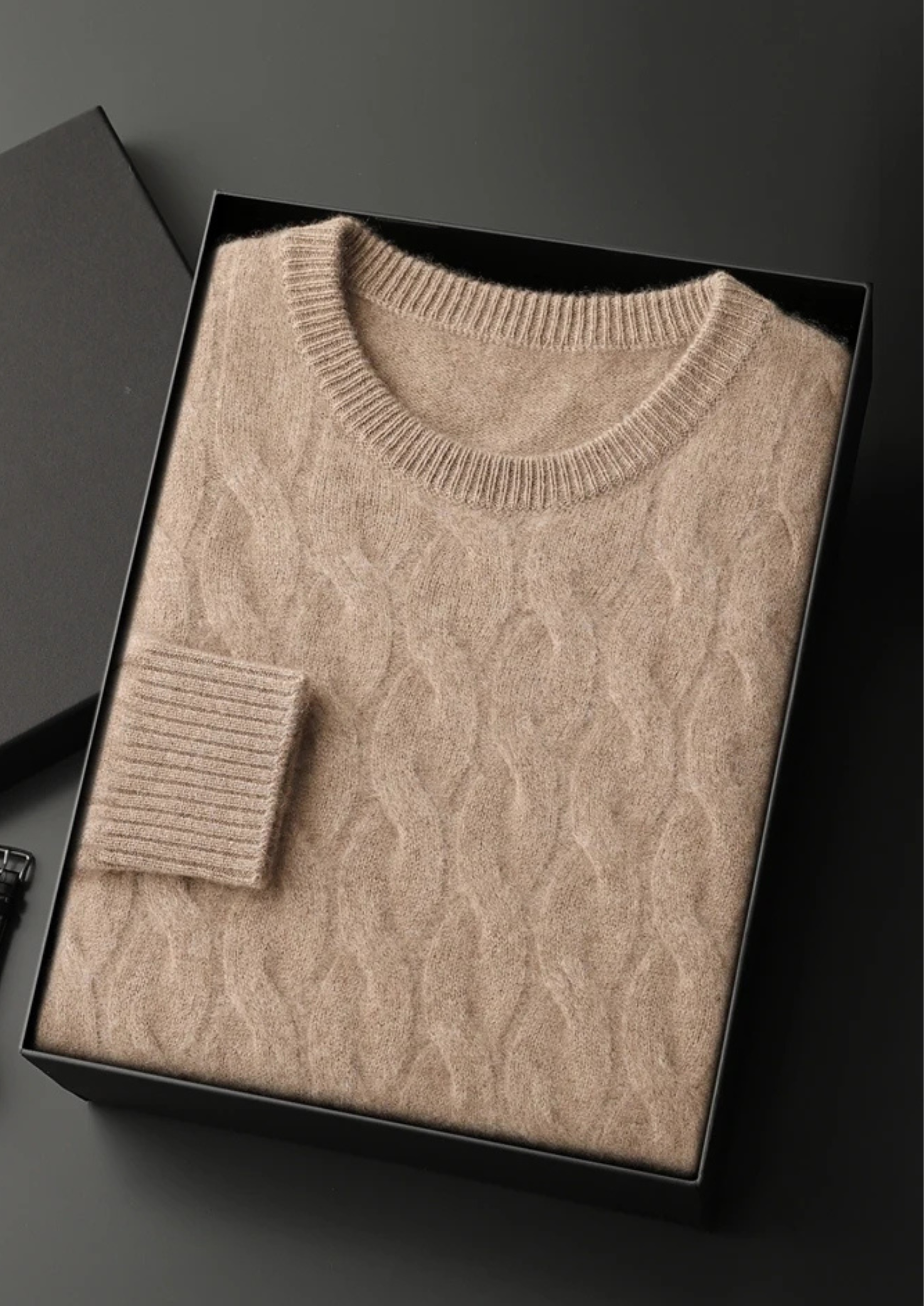PULL RAS-DU-COU EN MAILLE CÂBLÉE NOBA