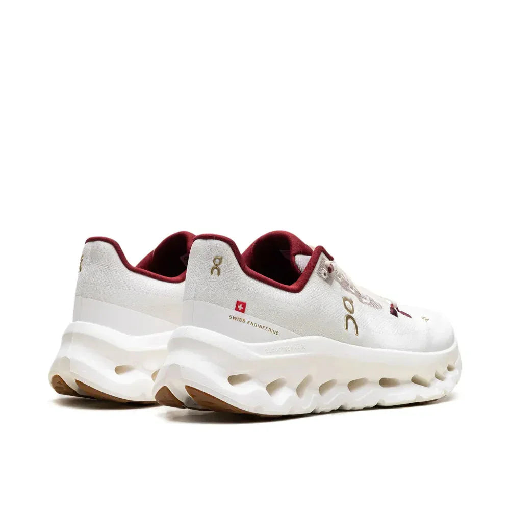 Cloudtilt - Women's VIP