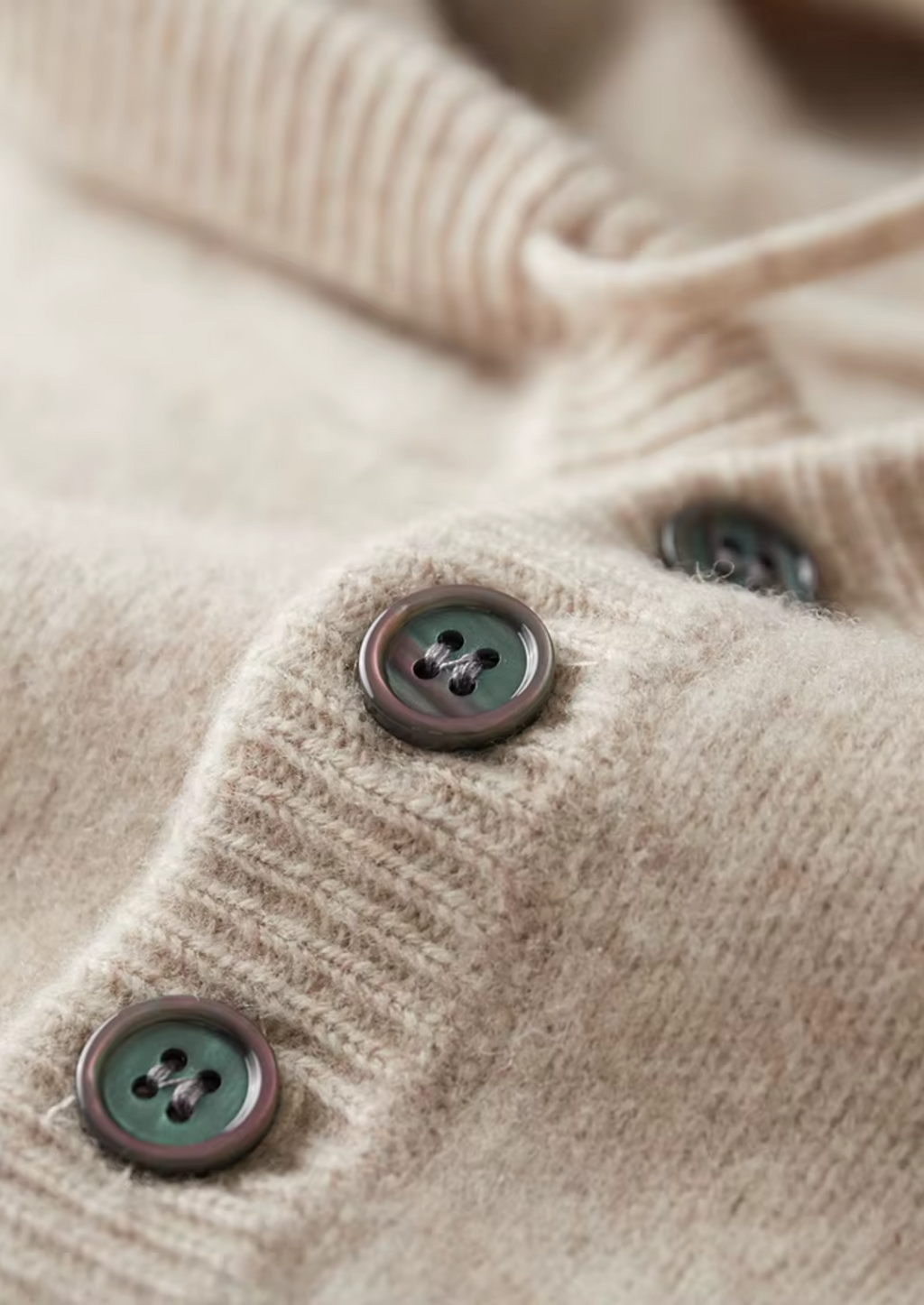 SWEAT À CAPUCHE BOUTONNÉ EN LAINE NOBA