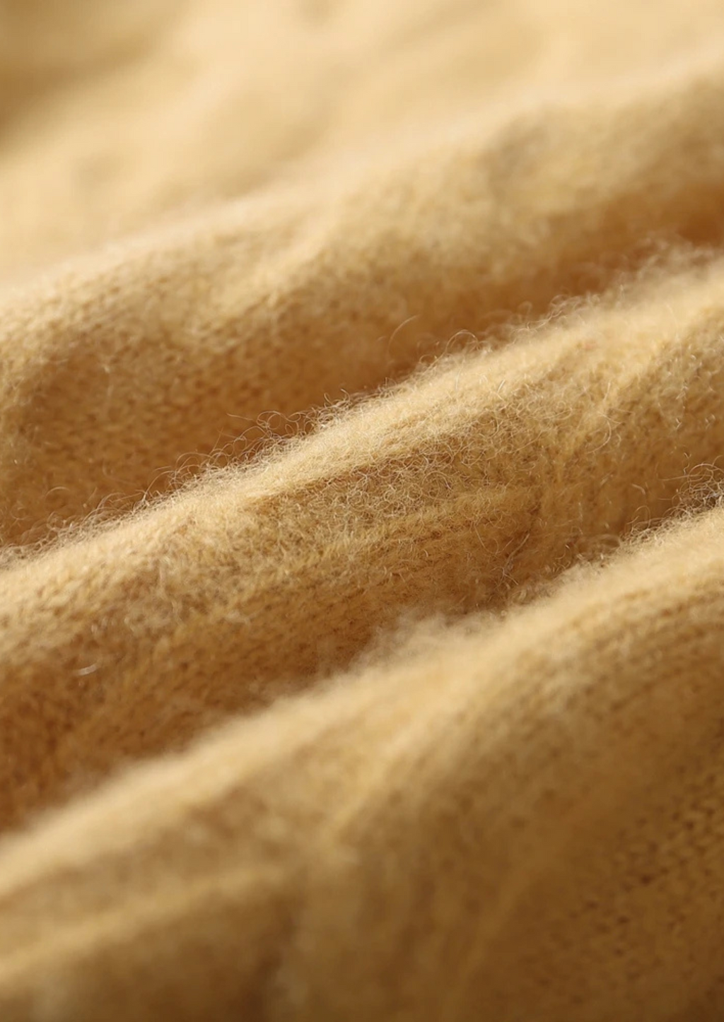 PULL RAS-DU-COU EN MAILLE CÂBLÉE NOBA